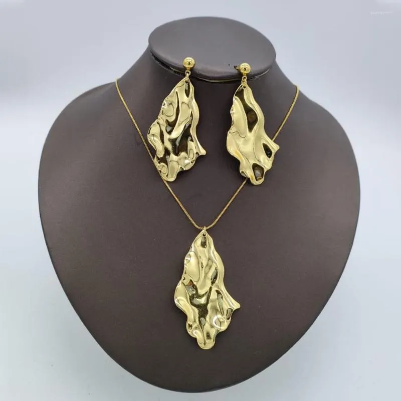 Necklace Earrings Set 18k Gold Plated Jewelry Dubai For Women Wedding Jewellery Bride Leaf Shape African Luxury Gift