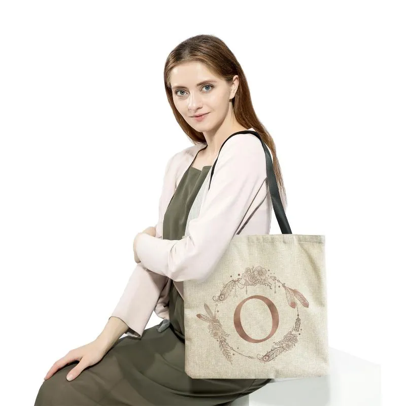 Bolso de mano en ingles best sale