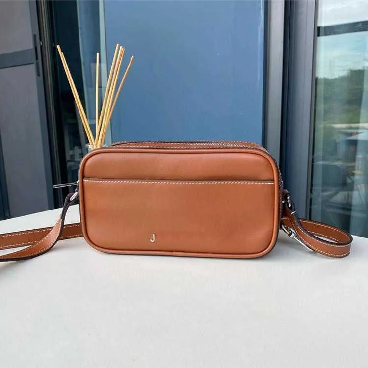 Desiger bags men unisex camera crossbody purse High Sense Men's Women's Same Messenger Leather snapshot Square Bag 230420