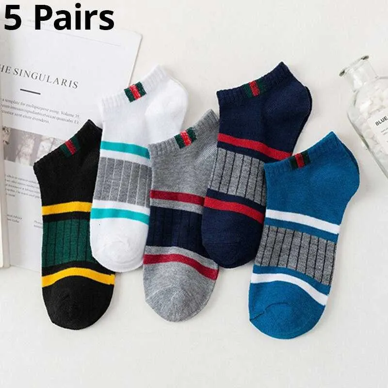 Paires Homme Chaussettes En Gros Coton De Compression De 5 Hommes Casual Bateau Simple Absorbant La Sueur Respirant Barre Verticale Barres Parallèles Ovement Tube