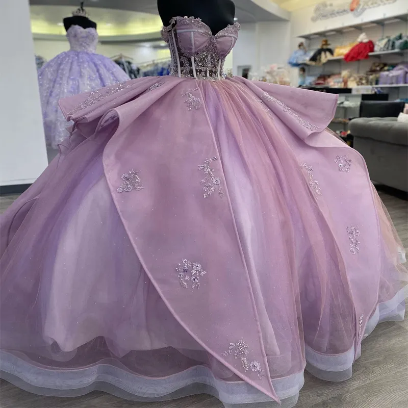 Abiti di quinceanera principessa viola 2024 abito da ballo a cuore sexy dolce 16 vestidos lungo il treno 15 anos con un concorso su misura
