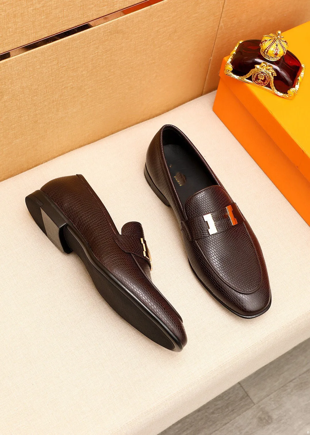 16Model Luxurious Loafers Men Shoes Wedding Dress Fashion Designer Best Man Shoe Handmade Luxury Genuine Leather Shoes Men Original