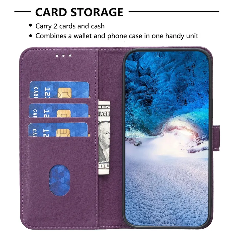 Mobile pouch with wallet clearance