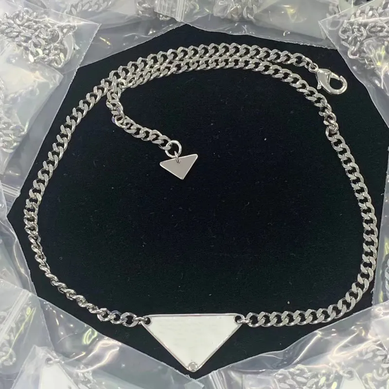 Classics Designer Necklace Women Men Chains Luxury Jewelry Black