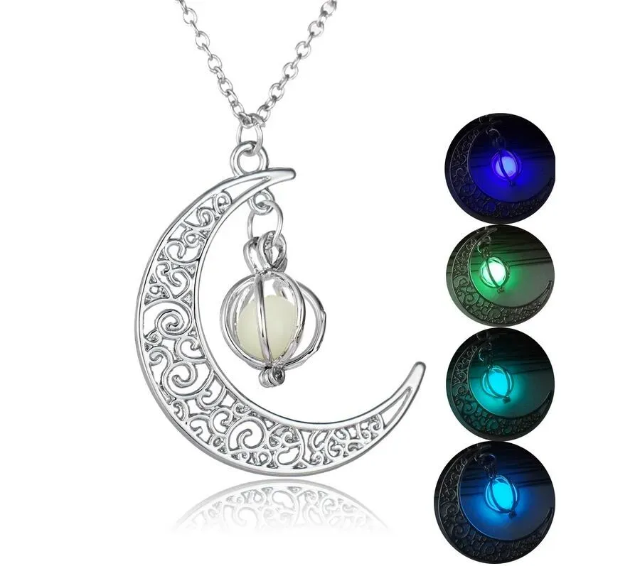 Fashion The moon Pendant Necklace Noctilucence Glow in Dark Essential Oil Diffuser Necklace Lockets Chains Jewlery for Women gift wholesale