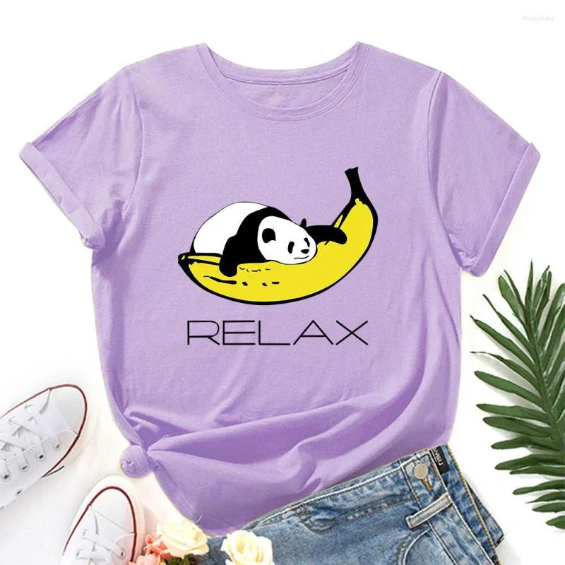 T-shirts pour femmes se détendre sieste Panda dormir sur banane graphique T-Shirt pour femmes mignon ours T-Shirt été coton à manches courtes hauts