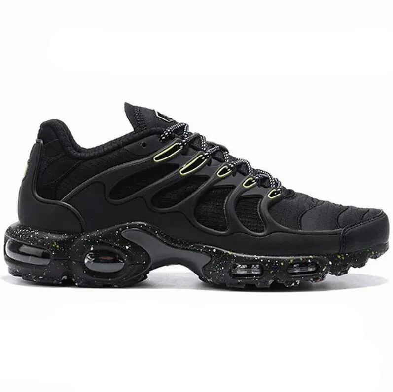 Vapormax unity store