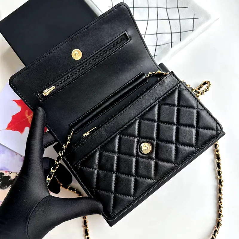 Luxury Designer women's Crossbody bag Fashion leather fashion Bag Embroidery Chain Single Shoulder Bag with Buckle high-quality tote bag with box