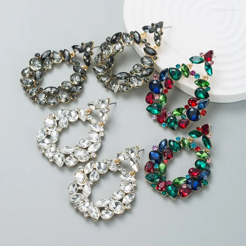 Brincos de luxo Brincho de gota de cristal preto de luxo para mulheres vintage moda étnica geometria oca de jóias de jóias por atacado