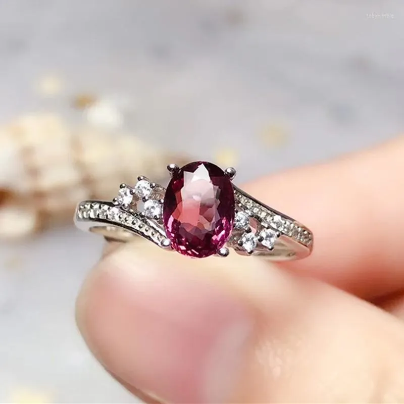 Pierścienie klastra Naturalne pirosy Garnet Pierścień Real 925 Soild Sterling Silver 5 7 mm kamień szlachetny Znajdź biżuterię dla kobiet prezent rocznicowy bezpłatny statek