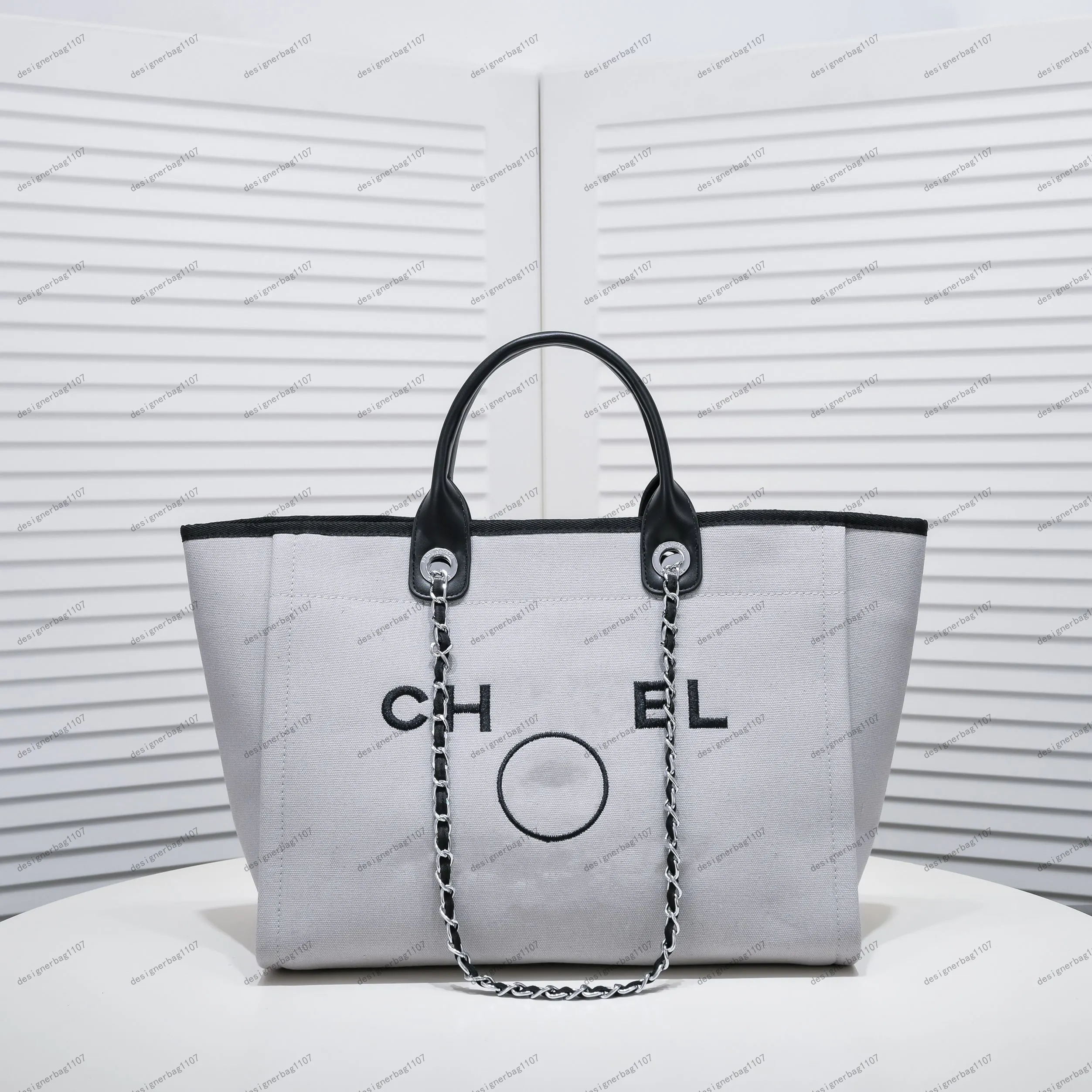 Designer beach bag clearance 2019