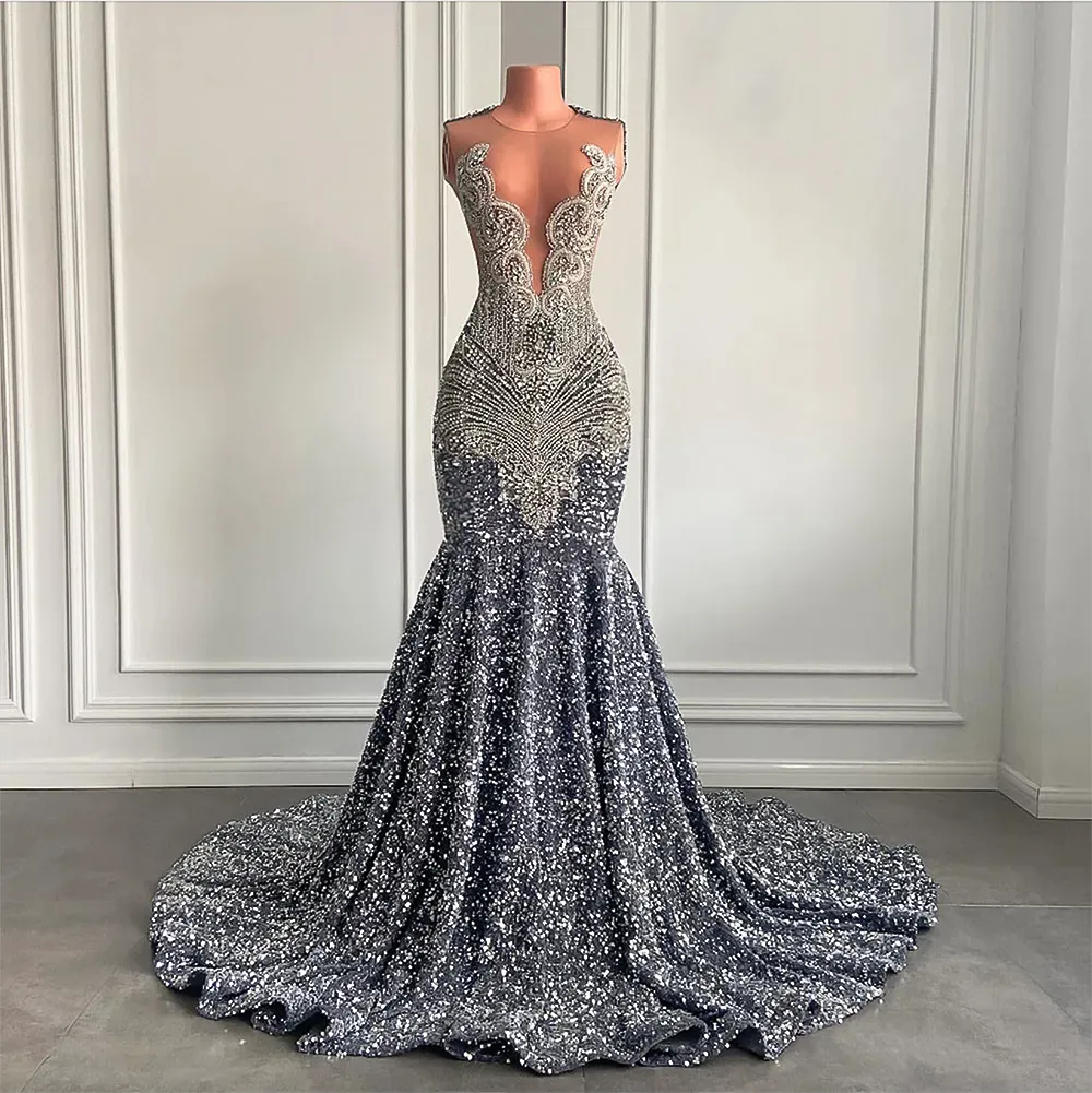 New Sparkly Silver Mermaid Prom Dresses Sheer O-Neck Beads Crystal Diamond Sequined Graduation Party Gowns Evening Gown Sexy Robe