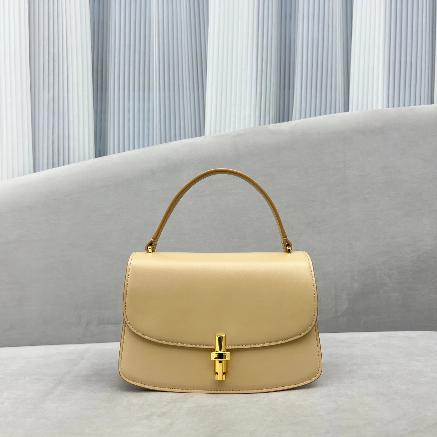 DHgate.com:THE ROW Sofia 10 Calfskin Top Handle Bag in Black