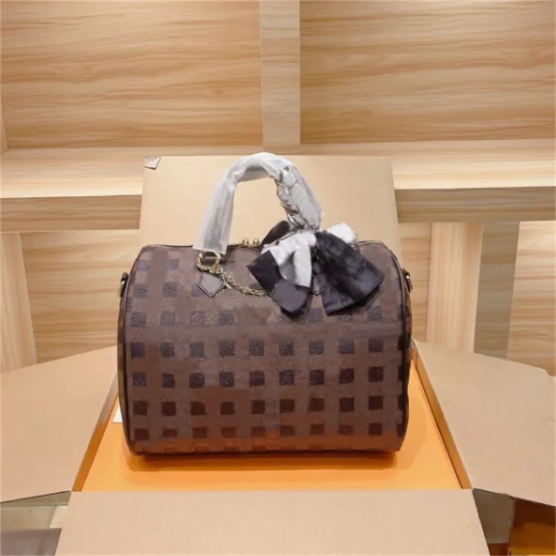 Torebka w szachownicę klasyczny list z nadrukiem naklejki projektant torby na poduszkę torebki torebki torebki mody torebki mody