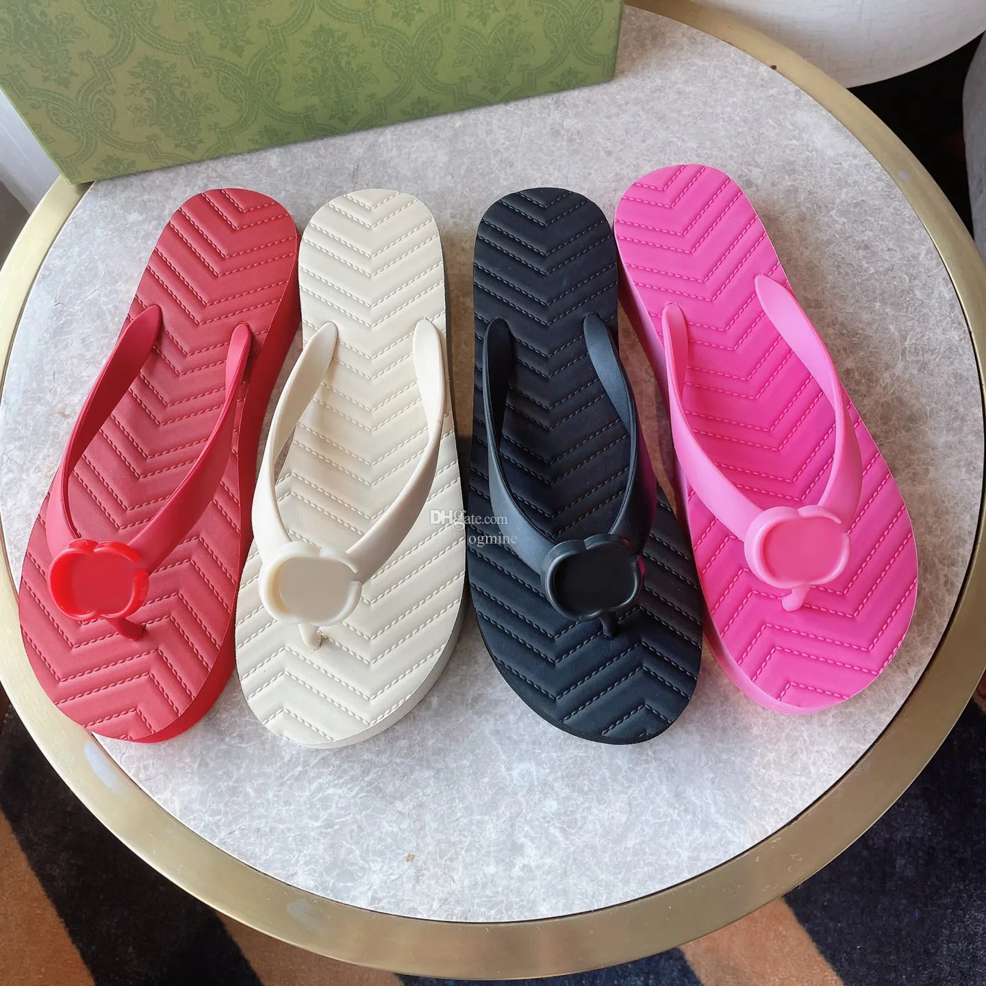 designer rubber flip flops slide youth slippers Solid candy color fashion shoes suitable for summer hotels beaches other slider outdoors sliders size 35-42 ogmine