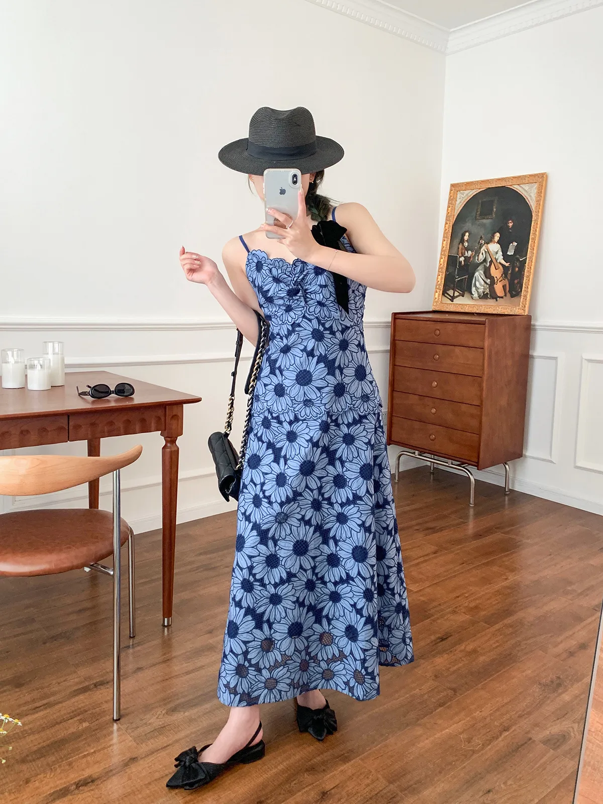 Women Daisy Guipure Flared Horn Hem Midi Slip Dress with V-Neck and Cap  Sleeves