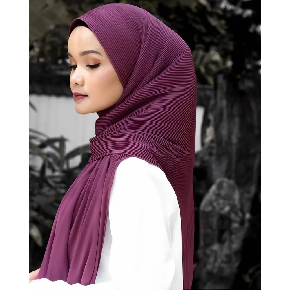 Hijabs Folded headscarf Muslim fashion accessories Women's curly headscarf Chiffon headscarf Women's solid color headscarf 230512