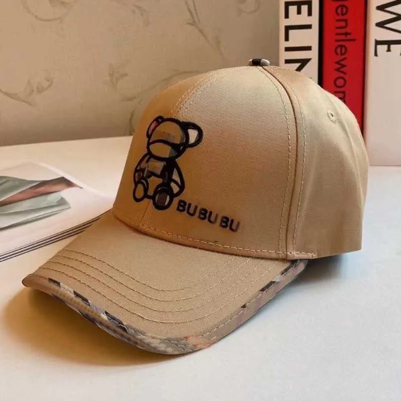 Burb Fashion Baseball Cap Designer Ball Caps Bawełniany wyściółka Lekka oddychająca słoneczna kapelusz luksusowe czapki szczytowe