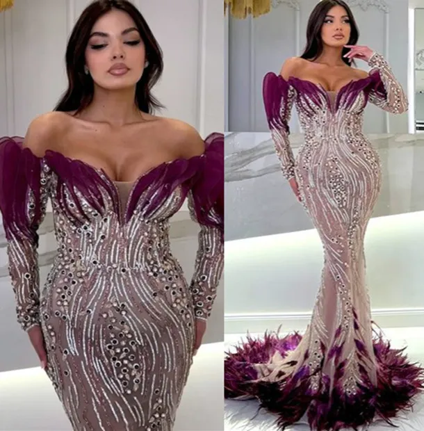 2023 May Aso Ebi Mermaid Burgundy Prom Dress Feather Crystals Sexy Evening Formal Party Second Reception Birthday Engagement Gowns Dresses Robe De Soiree ZJ522