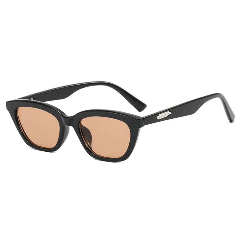 Solglasögon för män Kvinnor Luxury Sungases Herr Fashion Sun Glasses Trendiga damer Vintage Solglasögon unisex Retro Small Slim Designer Solglasögon 2K0D112