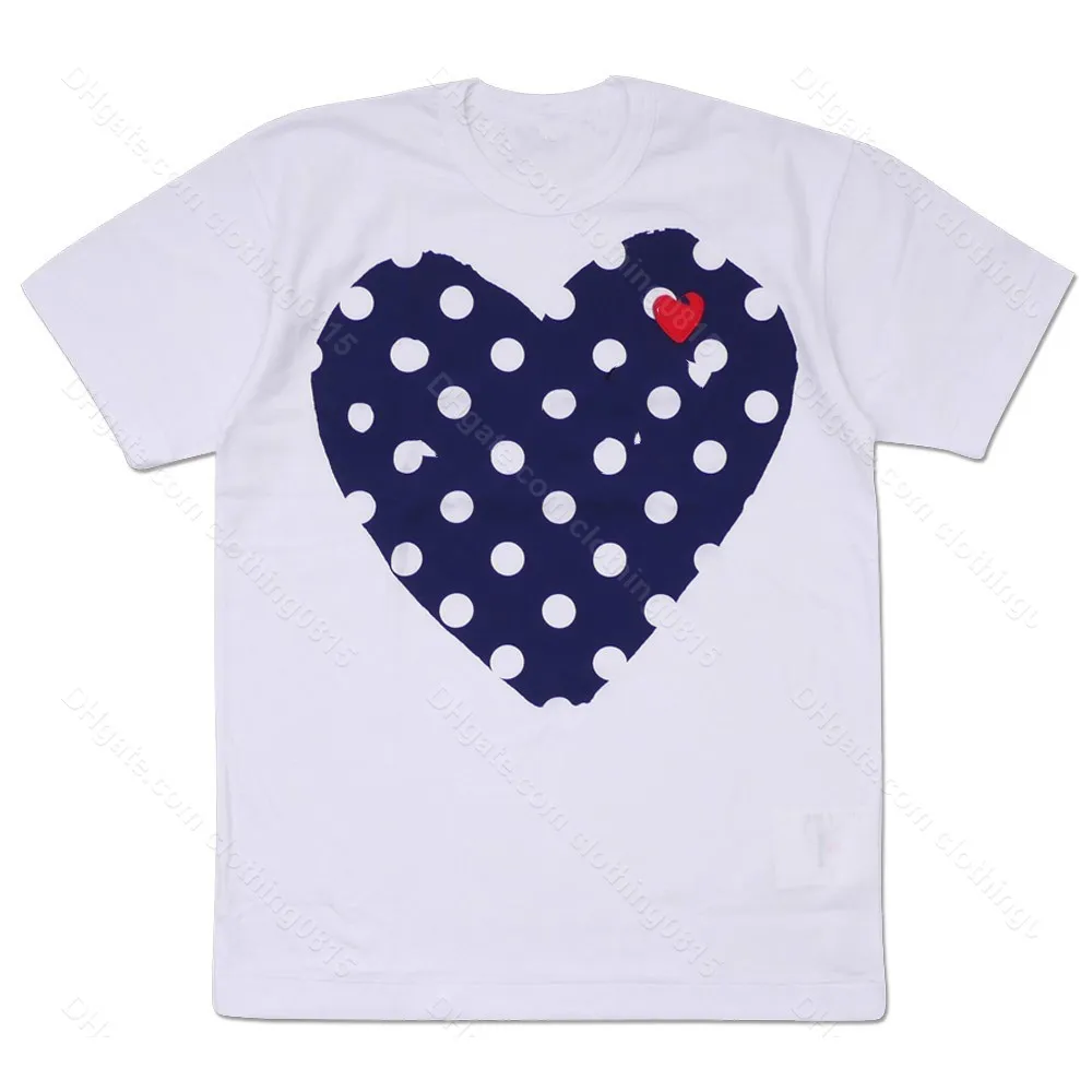 CDGS Play Mens T Shirt Men Designer Tshirts Kamuflage ubrania miłosne Relaksowane graficzne tee serce za literą na klatce piersiowej Hip Hop Zabawne koszule oddychające Tshirt 913