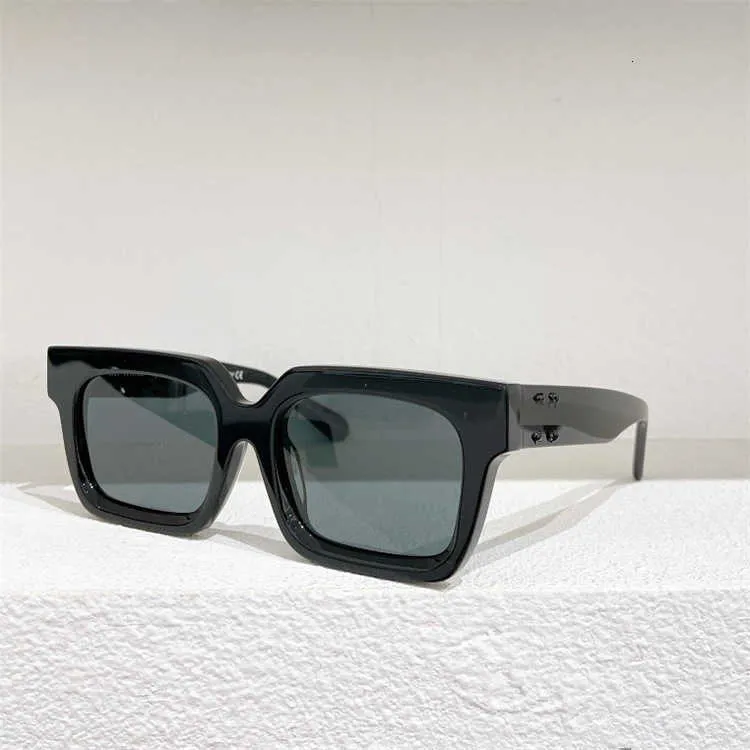 Off Sunglasses Designer Top White for Men and Woman Frame transparent Frame blanc Fashion Men and Women Hip-Hop Off Personality OW40001U avec boîte d'origine