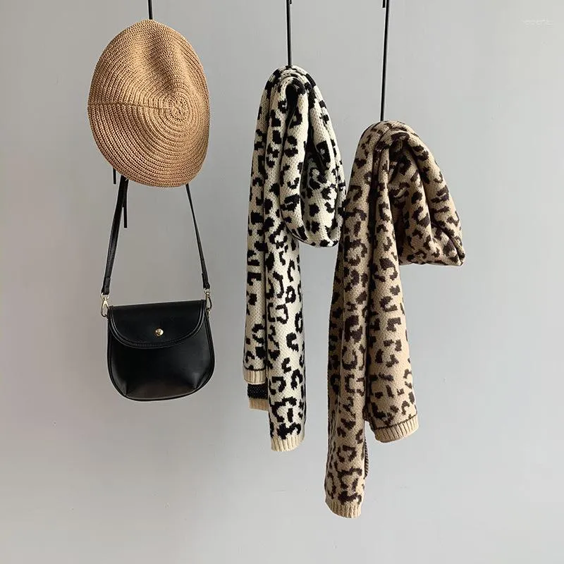Foulards 2023 femmes automne hiver écharpe chaud léopard tricoté large longue dames couleur marron doux Pashmina