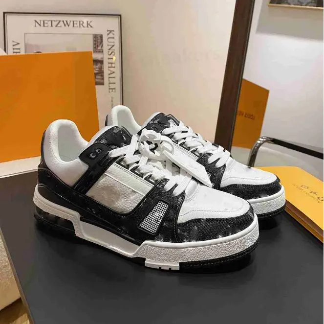 2023 hot Luxury trainer sneakers shoes printing fashion brand Designer mens shoes Genuine leather sneaker Size 38-45 RG18