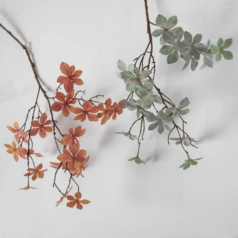 Plantas de simulação de flores decorativas