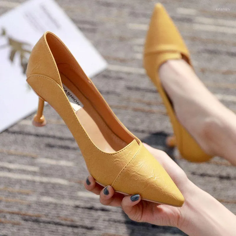 Dress Shoes 2023 Women Fashion Sweet Yellow Pu Leather Stiletto Heels For Party & Night Club Lady Black Summer Office Heel