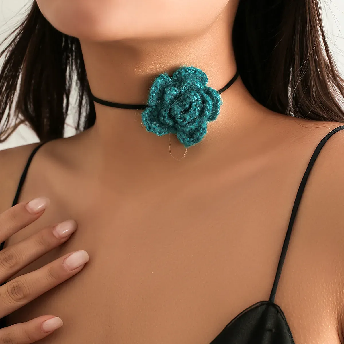 Vintage Floral Choker Necklace With Big Flower Design In Black Fabric  Victorian Style String Wrap Tie For Women Cute Y Boho Jewelry From  Yummy_jewelry, $3.86