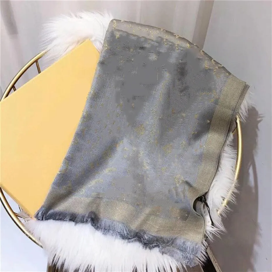 Fabrycznie szalik profesjonalny szalik Wysokiej jakości błyszcząca złota przędza barwiona wełna