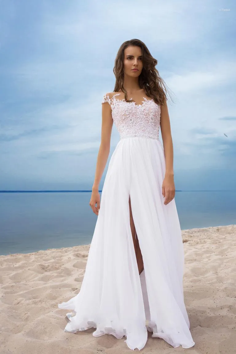 Abito da sposa stretto in vita discount