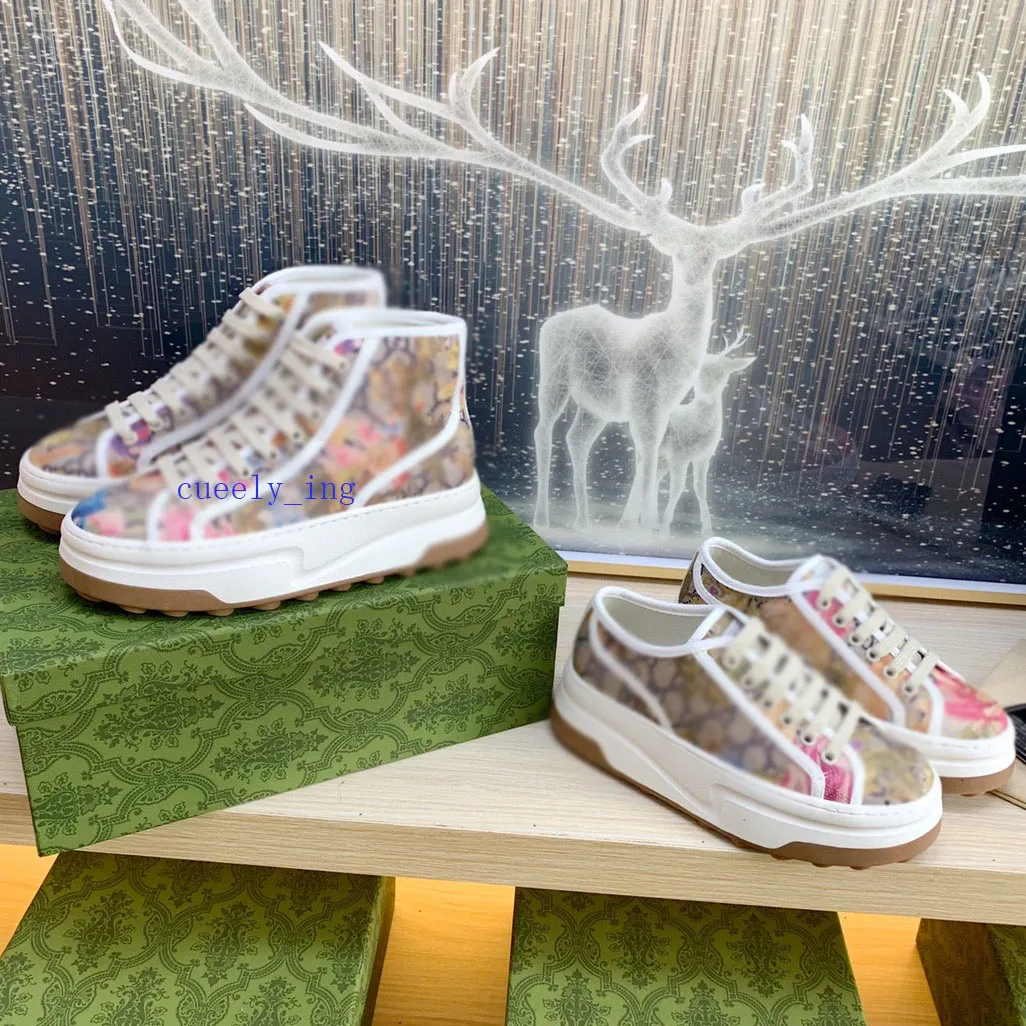Scarpe stampate top