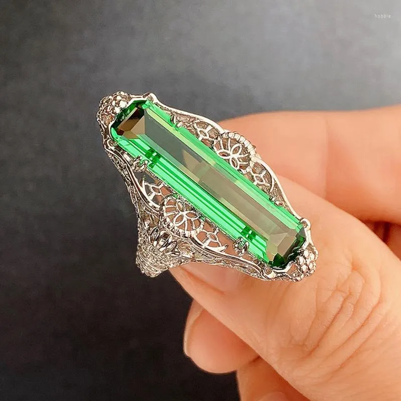 Anneaux De Mariage Surprise Cuboïde Vert Émeraude Cristal Pierre Cocktail Pour Les Femmes Banquet Bijoux Cadeau