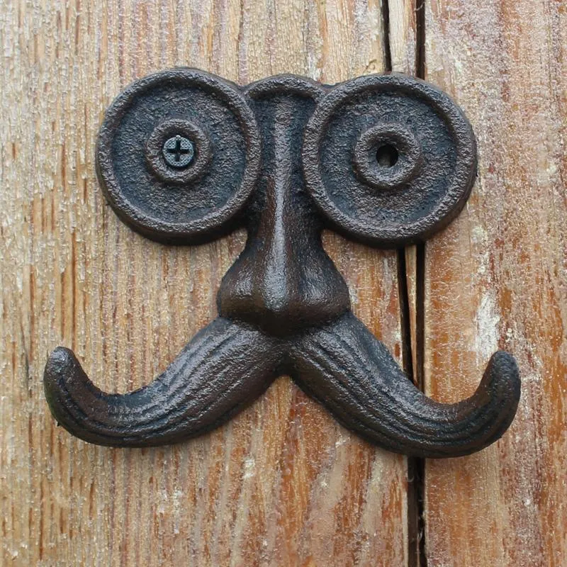 Krokar europeiska vintage söt gammal man med lång mustasch design hem trädgård dekor gjutjärn vägg krok två hängare
