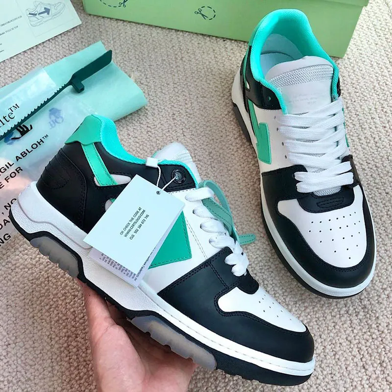 Scarpe shop sportive dorate