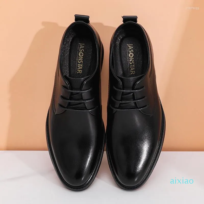 Vestido sapatos 2023 masculino de couro genuíno masculino na primavera de borracha na Europa e na América Gentry