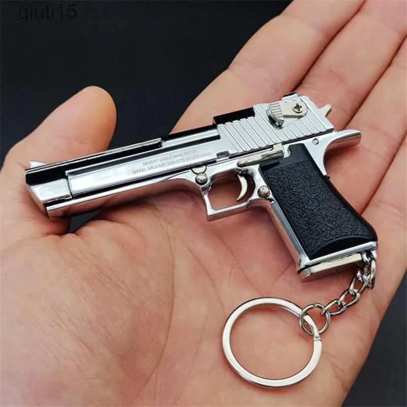 Gun Toys 1 3 High Quality Metal Model Desert Eagle Keychain Toy Gun Miniature Alloy Pistol Collection Toy Gift Pendant T230516