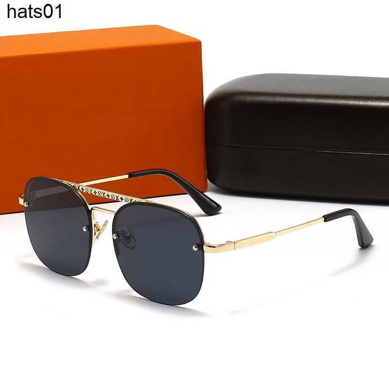 Designer de moda New Women's Fashion Sunglasses Leisure Sunglasses Glasses Cycling Travel and Vacation Sunglasses 8527
