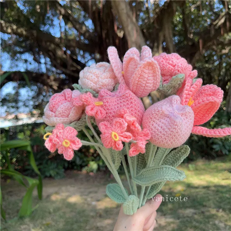 Dekoratif çiçekler bitmiş simülasyon çiçek ayçiçeği/lale/küçük papatya/gül/el dokuma ipliği yapay çiçek mezuniyet hediyesi lt426