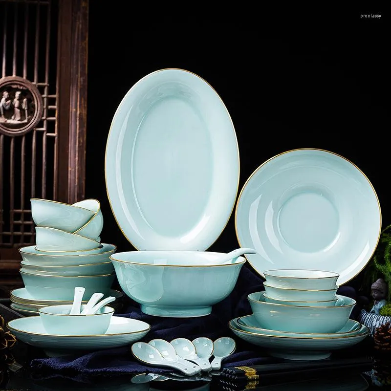 Dinnerware Sets White Porcelain Tableware Set Wholesale High-end Bone China Household Gifts For 6-8 People