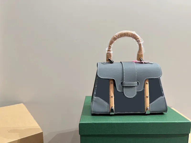 Mini saigon bag cheap