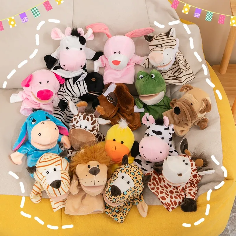 Commercio all ingrosso 28 tipi di giocattoli di peluche animali marionette a mano oggetti di scena per animali giochi per bambini compagni di gioco