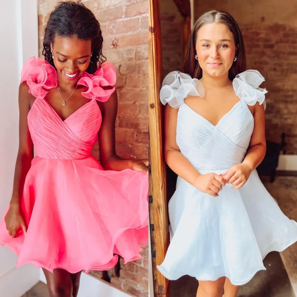 Hot Pink Homecoming Dress 2K23 Hoco Ruffe Straps Ruched V-hals Drama Graduation Cocktail Party Wedding Guest Holiday Club Out Black-Tie Gala Ivory Ice Blue Grad Grad