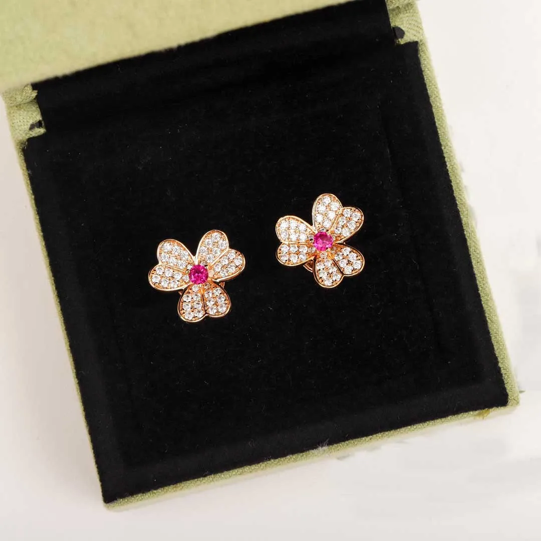 2023 Luxury kwaliteit S925 Silver Charm Stud Earring met sprankelend diamantbloemontwerp in 18K Rose Gold Gold Have Box Stamp PS5089