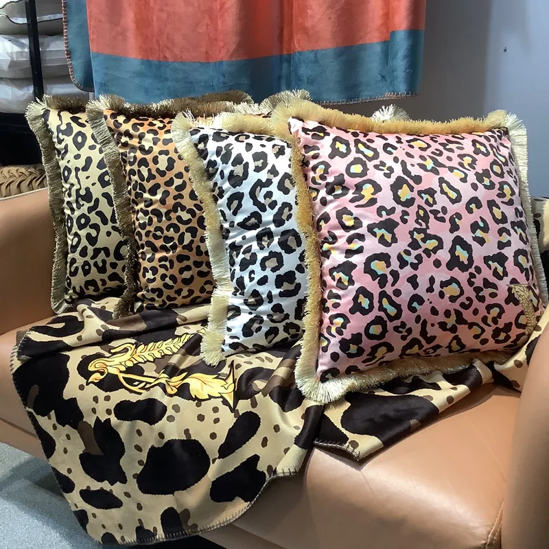 Wholesale Pillowcase Leopard Print Velvet Printed Plush Cushion Light Luxury Tassel European Square Pillowcase Sofa Leisure Waist Pillow without