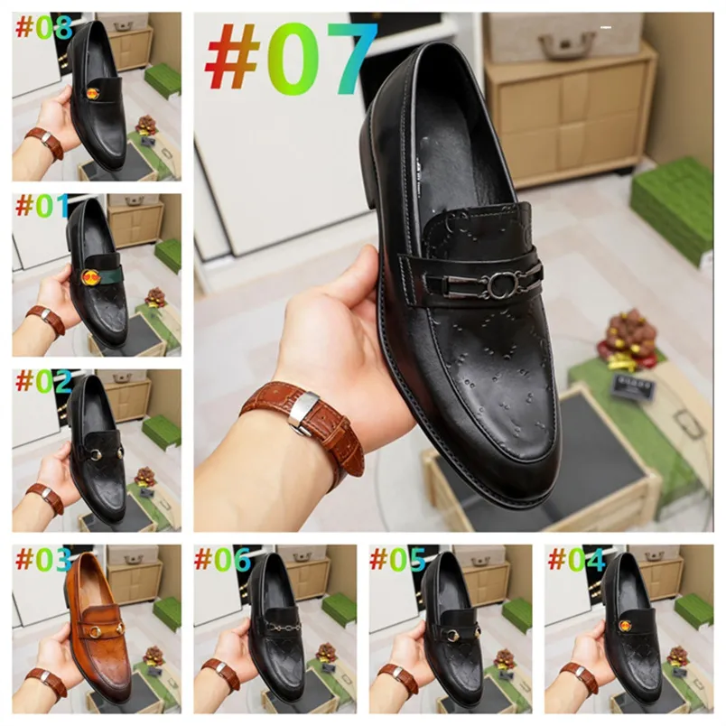 2023 Top Mocassini Vera pelle Uomo uomo scarpe eleganti Taglia piatta 34-46 Autentica pelle bovina Scarpa casual Punta tonda Classic Slides Mocassini Mocassini uomo in metallo stampato 38-46