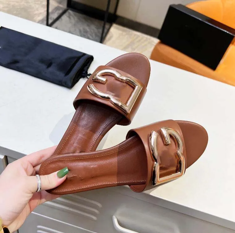 Hot Sale Men Women Sandals Shoes Designer Slippers Pearl Snake