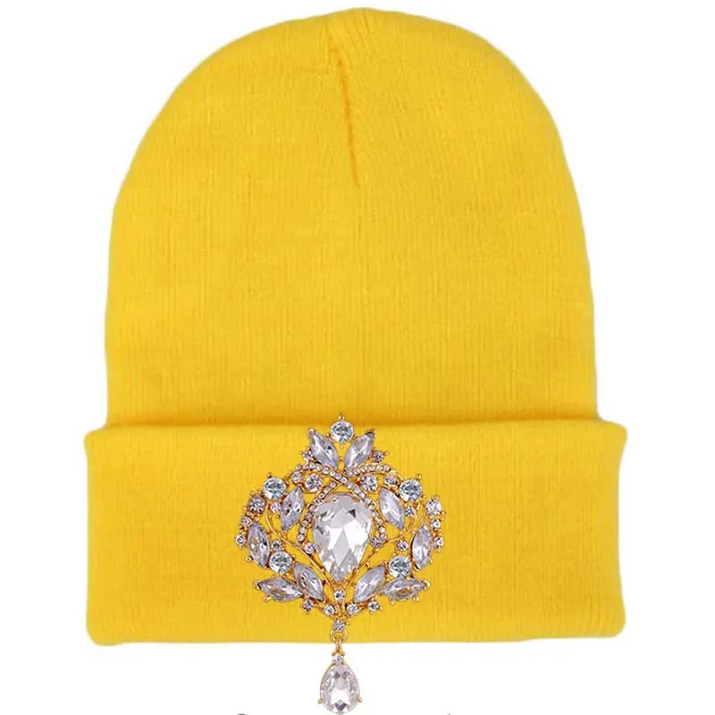 New Winter Hats For Women Warm Knitted Luxury Flower Crystal Beanies Hat Female Skullies Caps Gorras HCS332